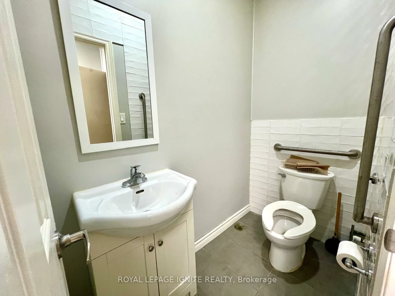 80, Travail, Middlefield, Markham