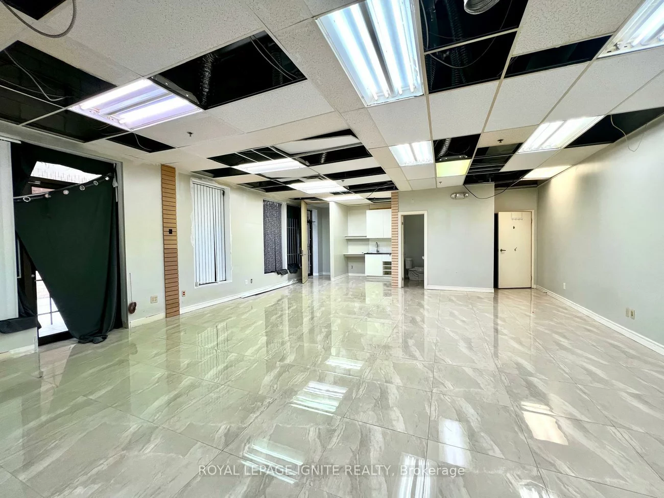 80, Travail, Middlefield, Markham