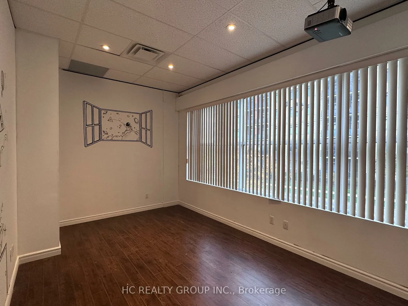 40, New Delhi, Cedarwood, Markham