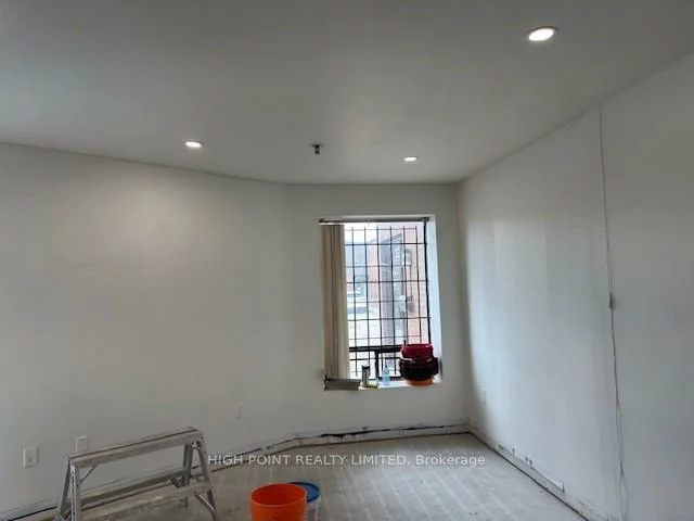 300, Steelcase, Milliken Mills West, Markham