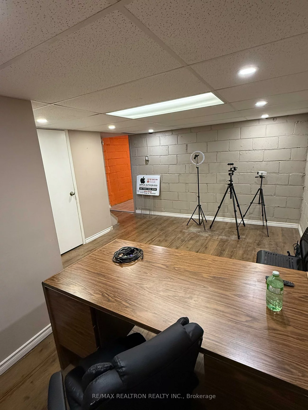 7717, Yonge, Thornhill, Markham