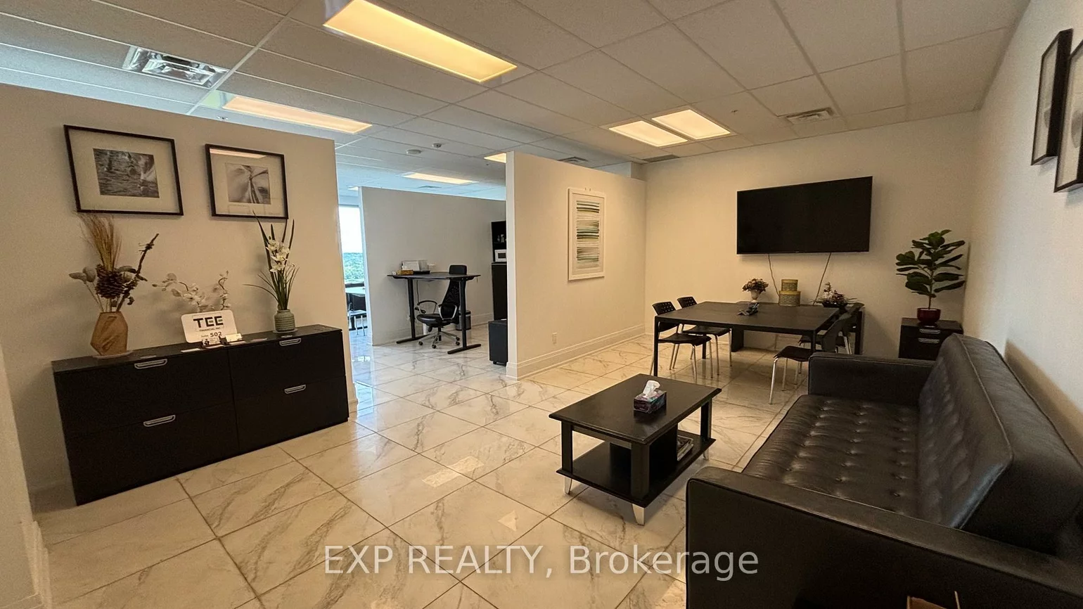 7191, Yonge, Thornhill, Markham