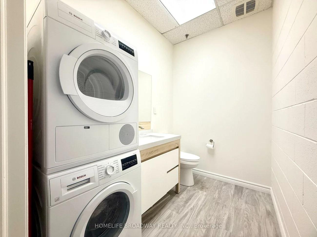 170, Esna Park, Milliken Mills West, Markham