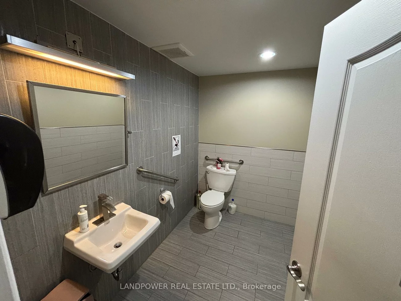 80, Esna Park, Milliken Mills West, Markham