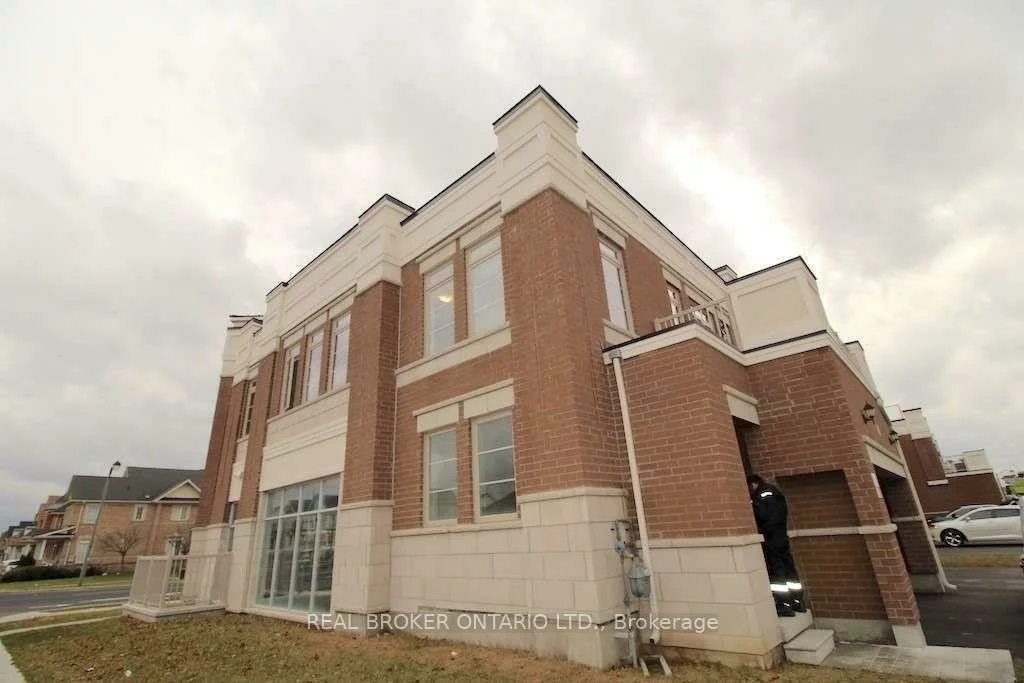 290, Copper Creek, Box Grove, Markham