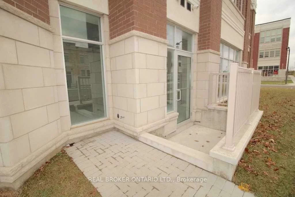 290, Copper Creek, Box Grove, Markham