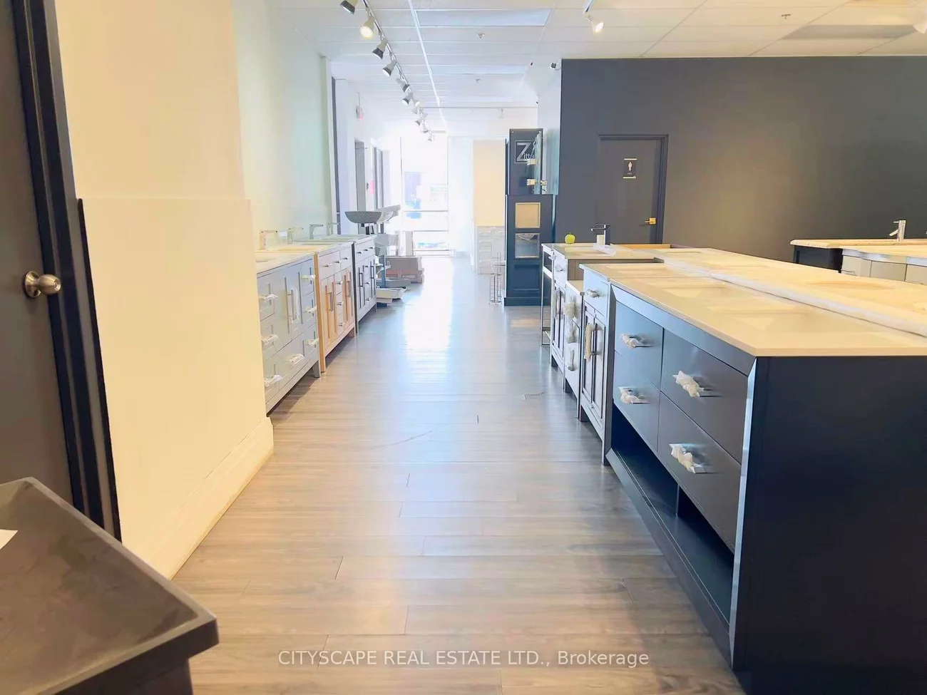 100, Steelcase, Milliken Mills West, Markham