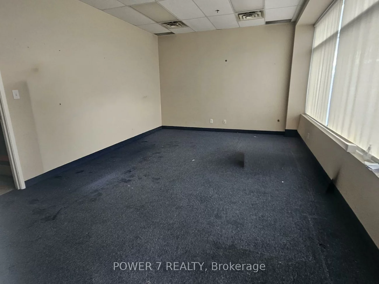 85, Royal Crest, Milliken Mills West, Markham