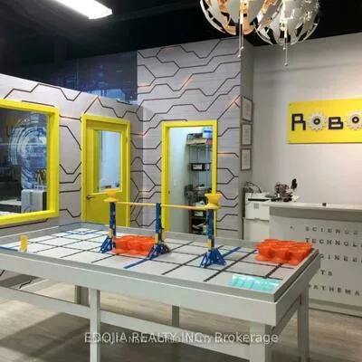 30, South unionville, Village Green-South Unionville, Markham