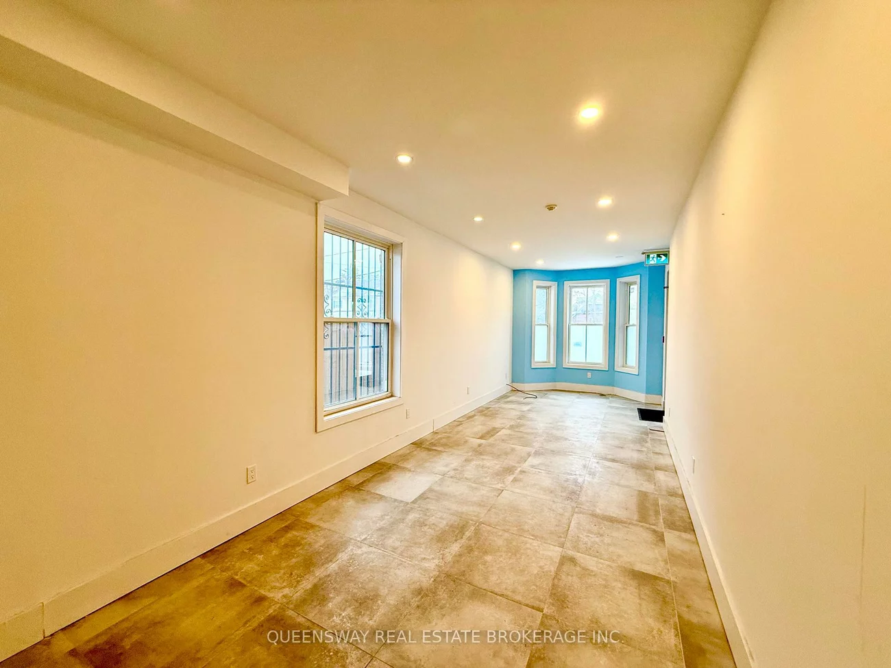 352, Main, Old Markham Village, Markham