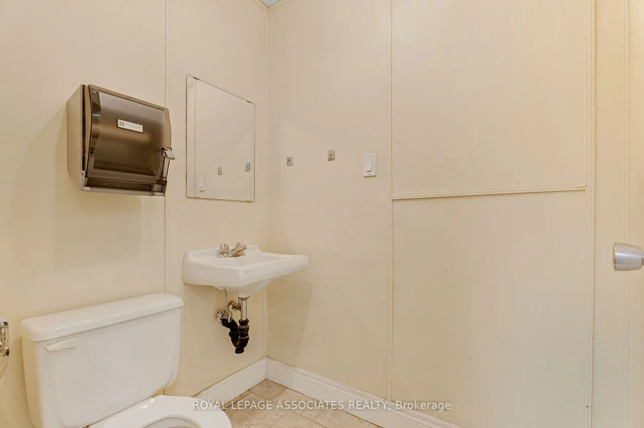 9, Laidlaw, Bullock, Markham