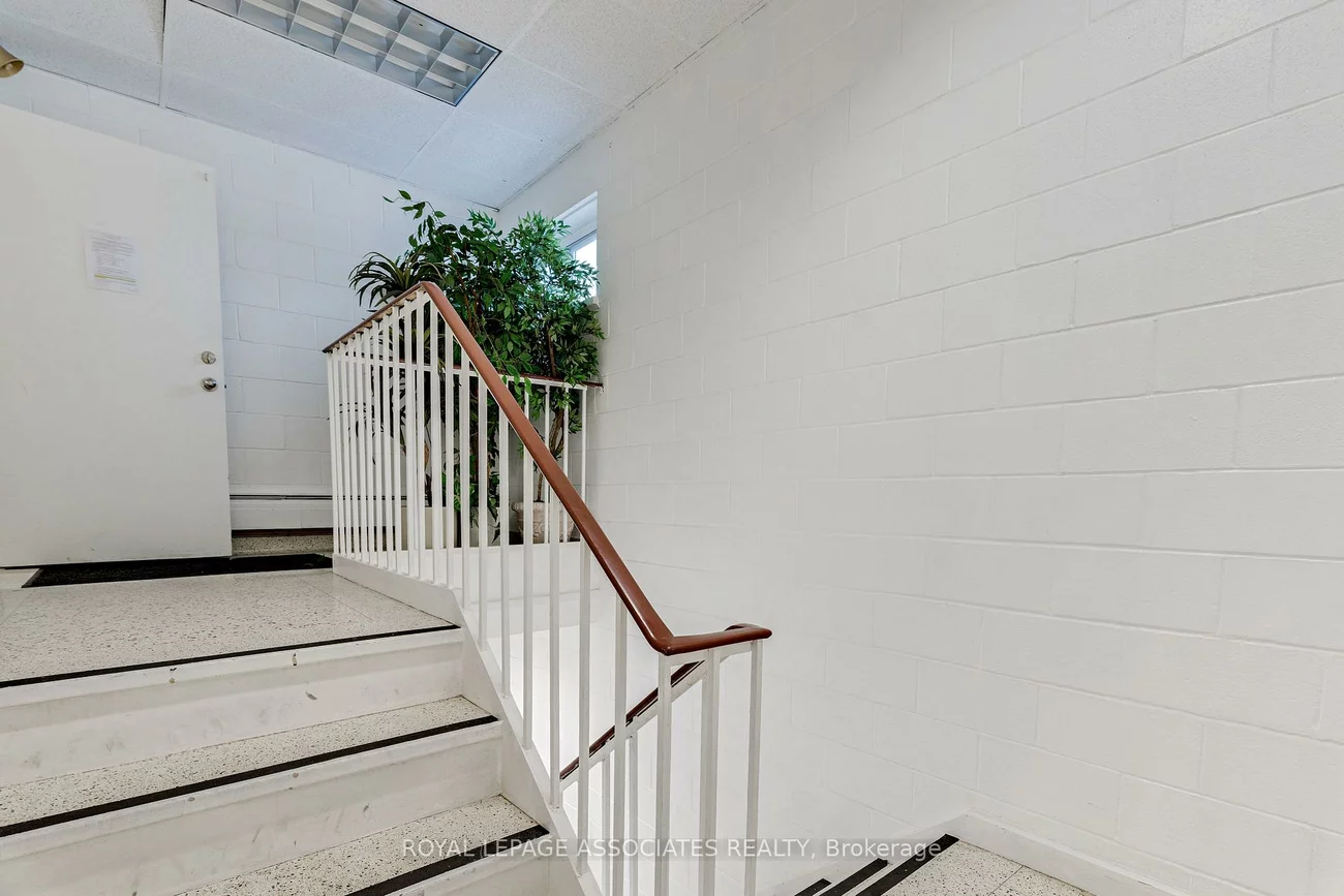 9, Laidlaw, Bullock, Markham