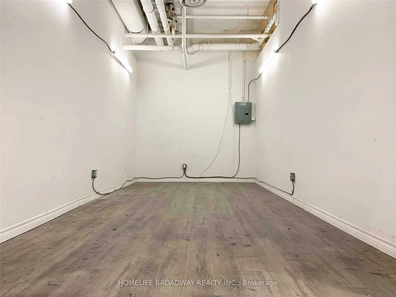 7181, Yonge, Thornhill, Markham