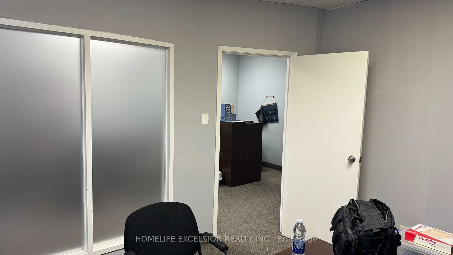 825, Denison, Milliken Mills West, Markham