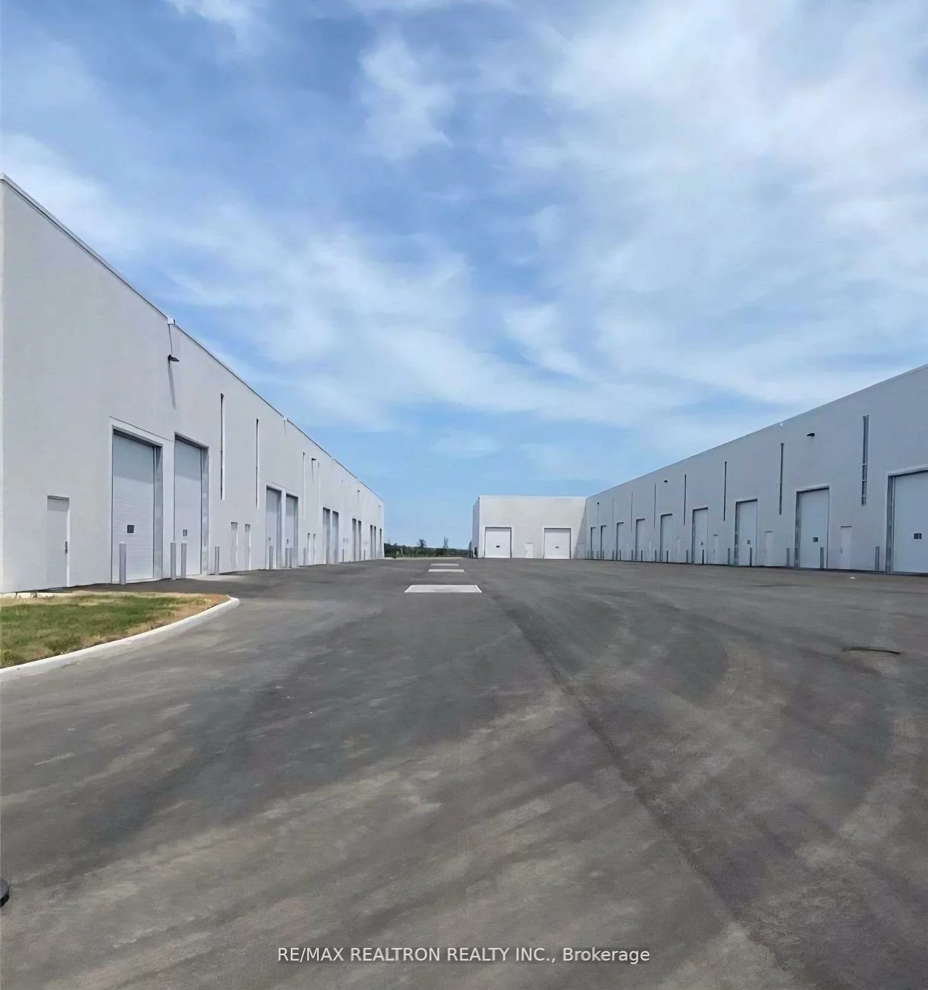 10952, Woodbine, Victoria Square, Markham