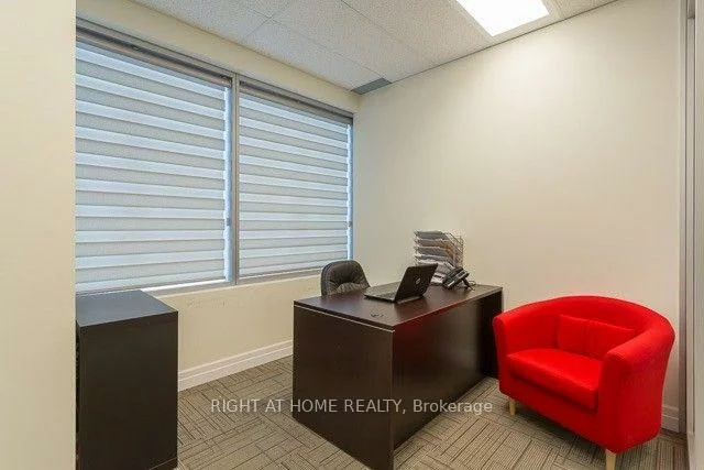 7191, Yonge, Grandview, Markham