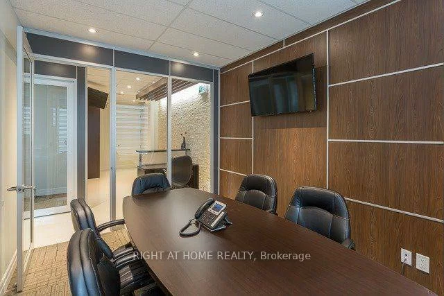 7191, Yonge, Grandview, Markham