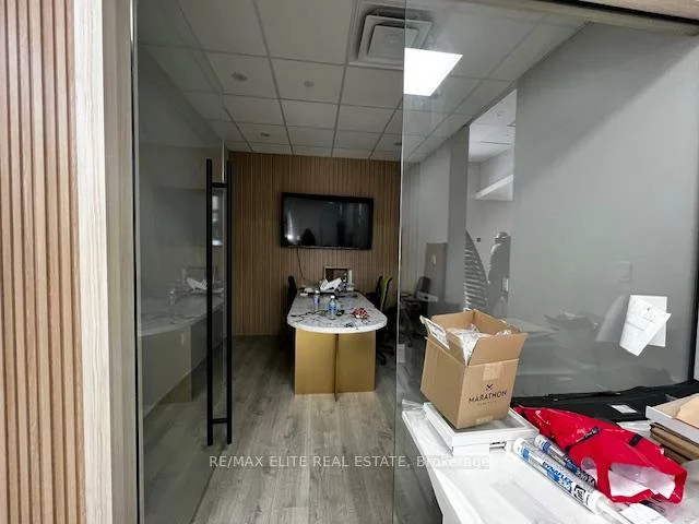 150, Ferrier, Milliken Mills West, Markham