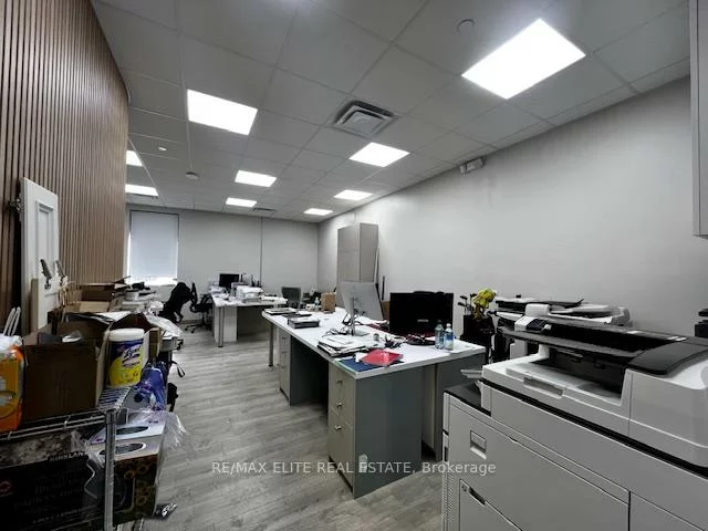 150, Ferrier, Milliken Mills West, Markham