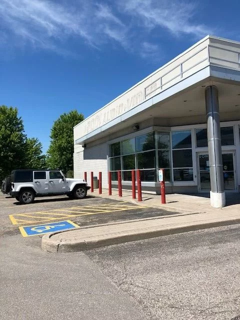 8502, Woodbine, Buttonville, Markham