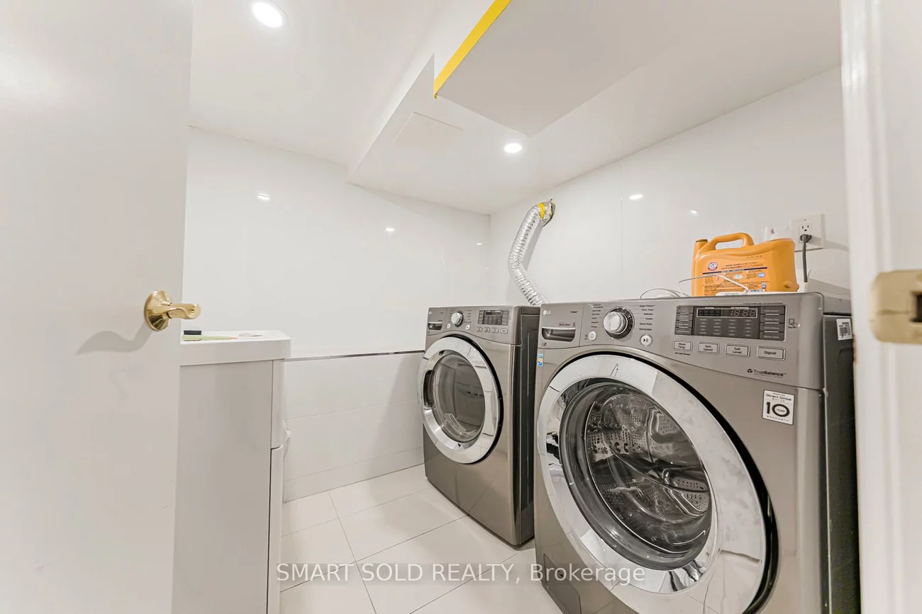 105, Main, Unionville, Markham