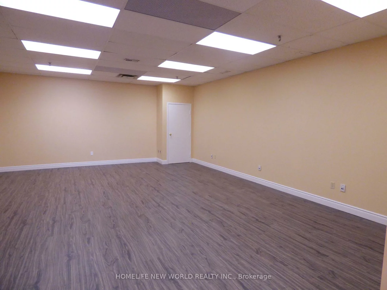 145, Royal Crest, Milliken Mills West, Markham