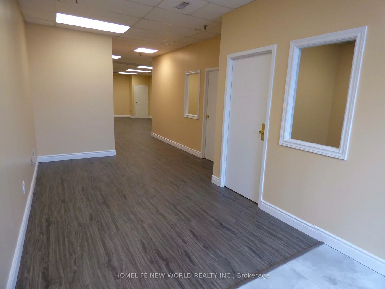 145, Royal Crest, Milliken Mills West, Markham