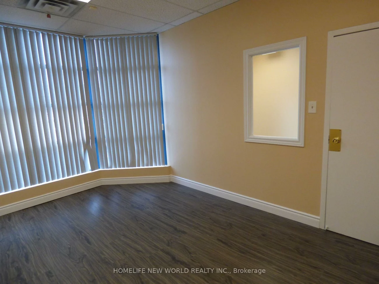 145, Royal Crest, Milliken Mills West, Markham