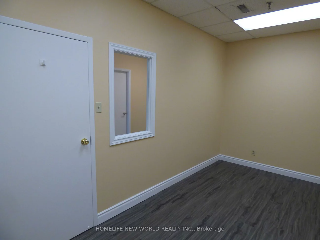 145, Royal Crest, Milliken Mills West, Markham