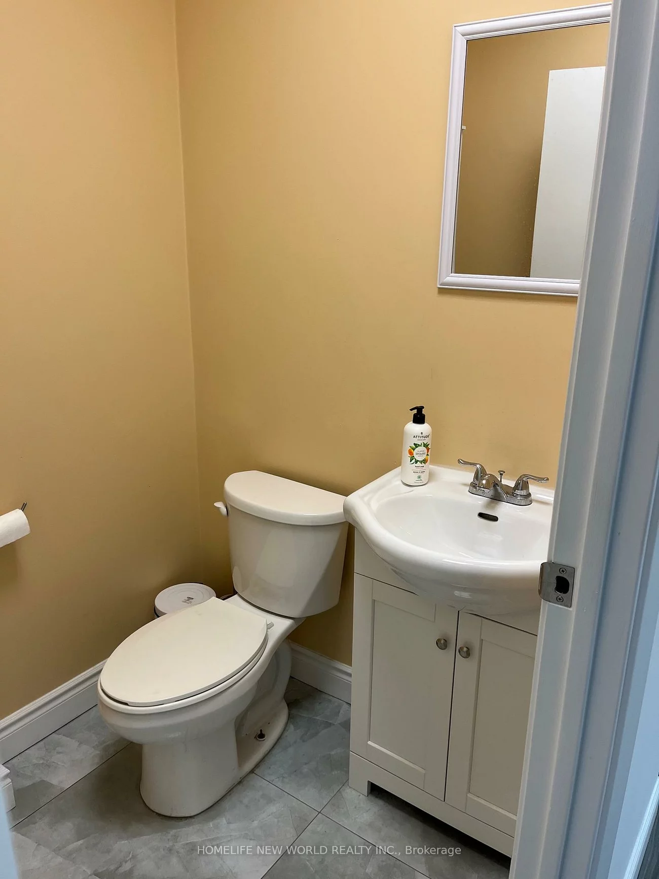 145, Royal Crest, Milliken Mills West, Markham