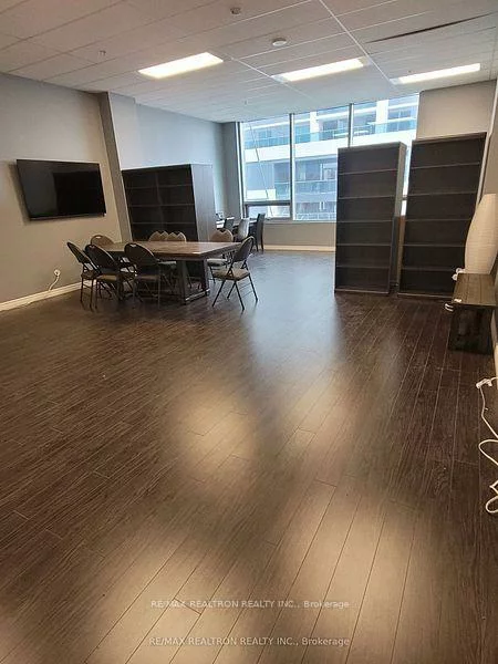 7163, Yonge, Grandview, Markham