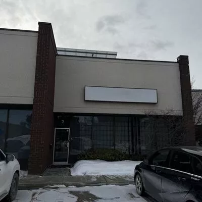 25, Royal Crest, Milliken Mills West, Markham