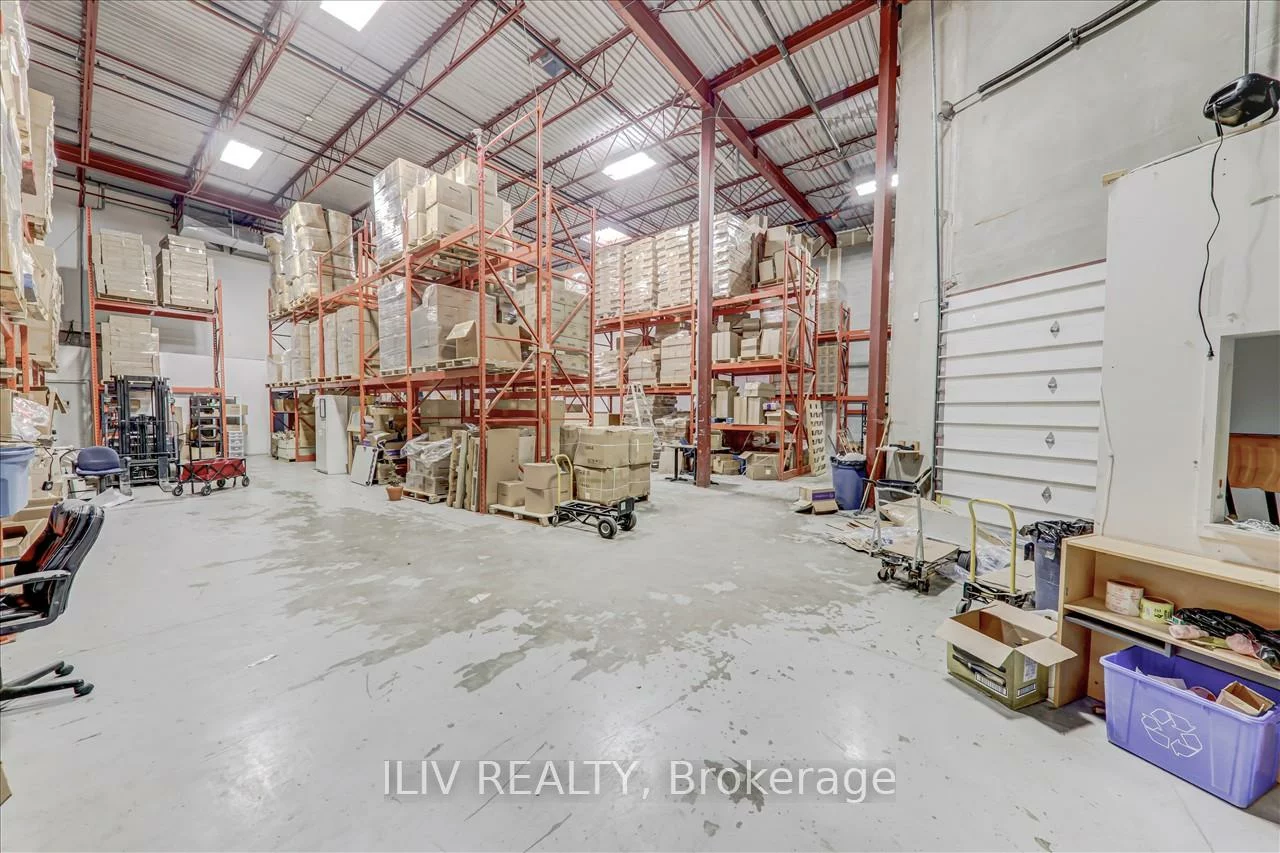 351, Ferrier, Milliken Mills West, Markham