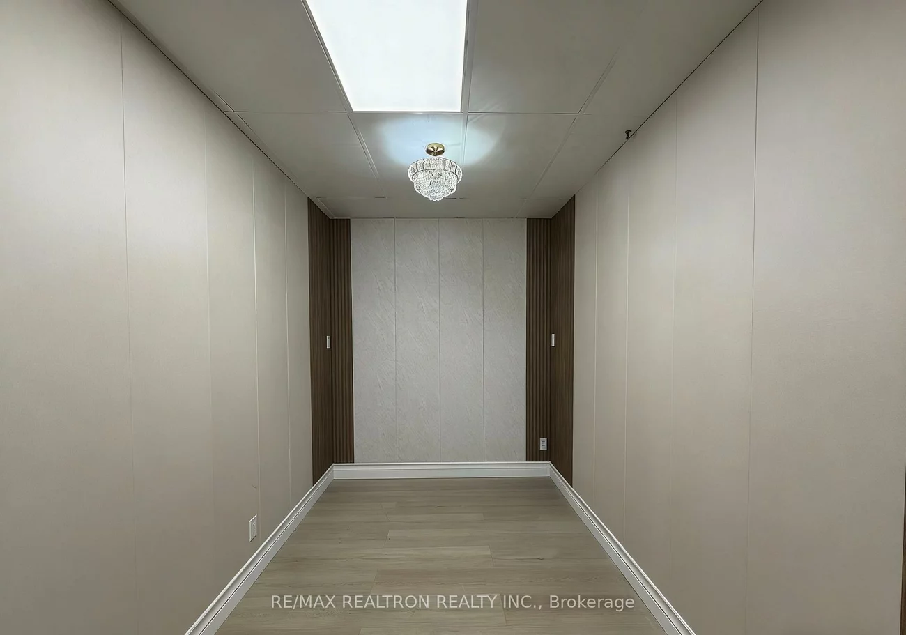 145, Royal Crest, Milliken Mills West, Markham