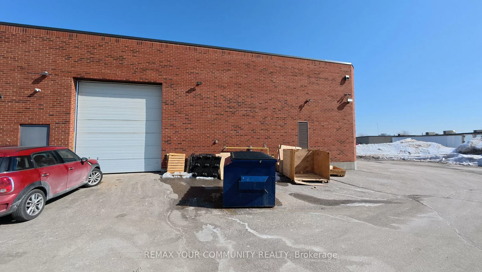 271, Amber, Milliken Mills West, Markham