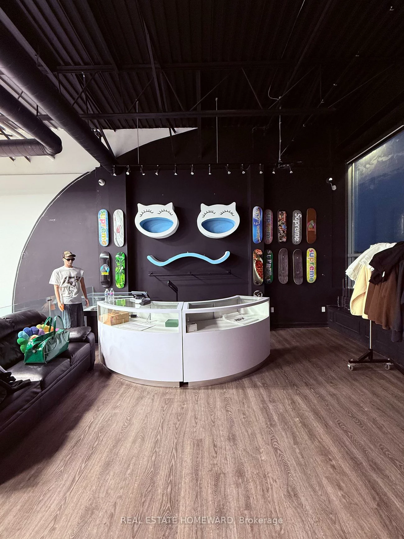 10950, Woodbine, Victoria Square, Markham