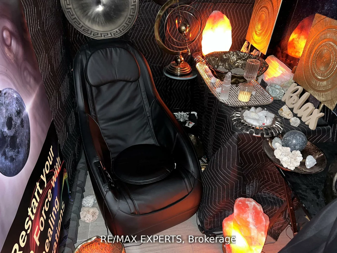 7163, Yonge, Thornhill, Markham