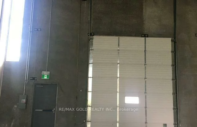 10950, Woodbine, Victoria Square, Markham