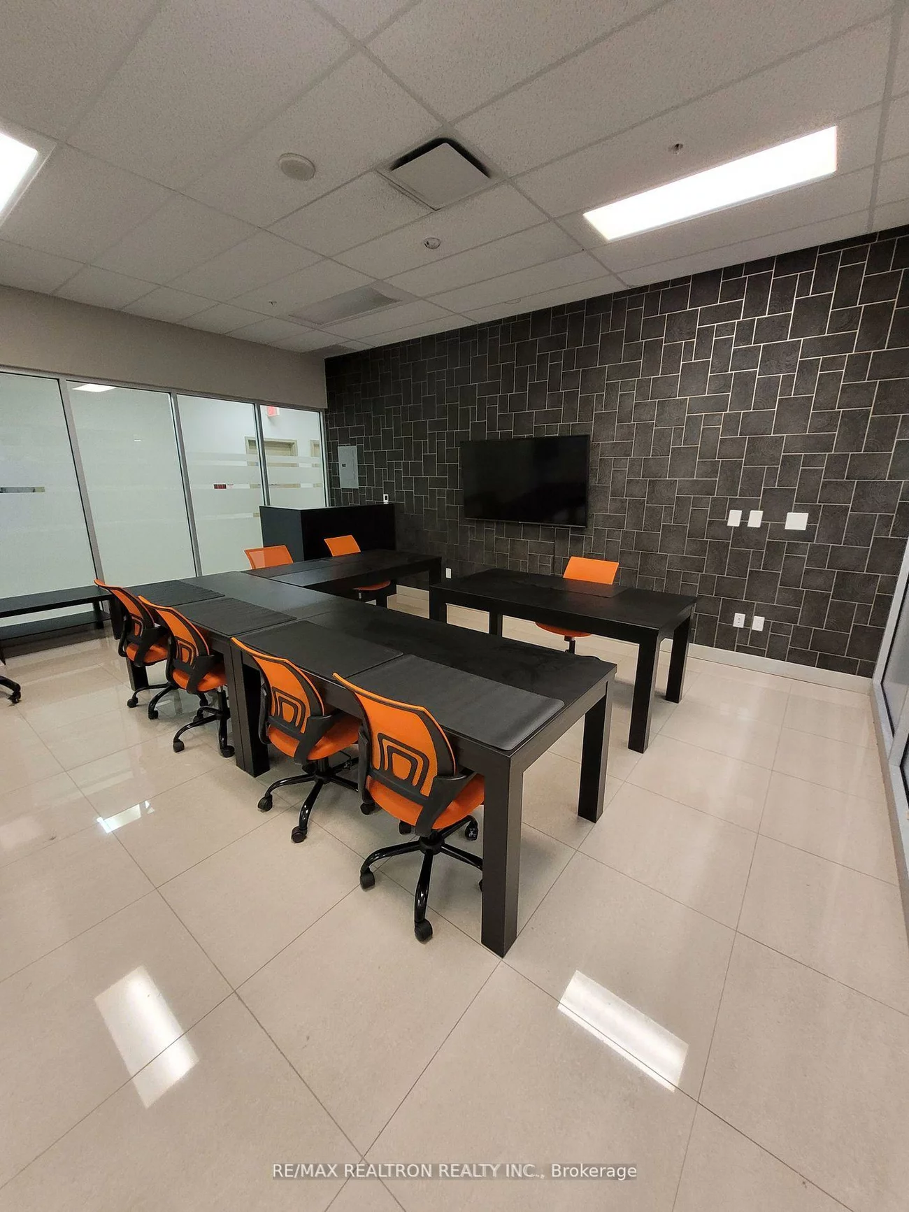 7163, Yonge, Thornhill, Markham