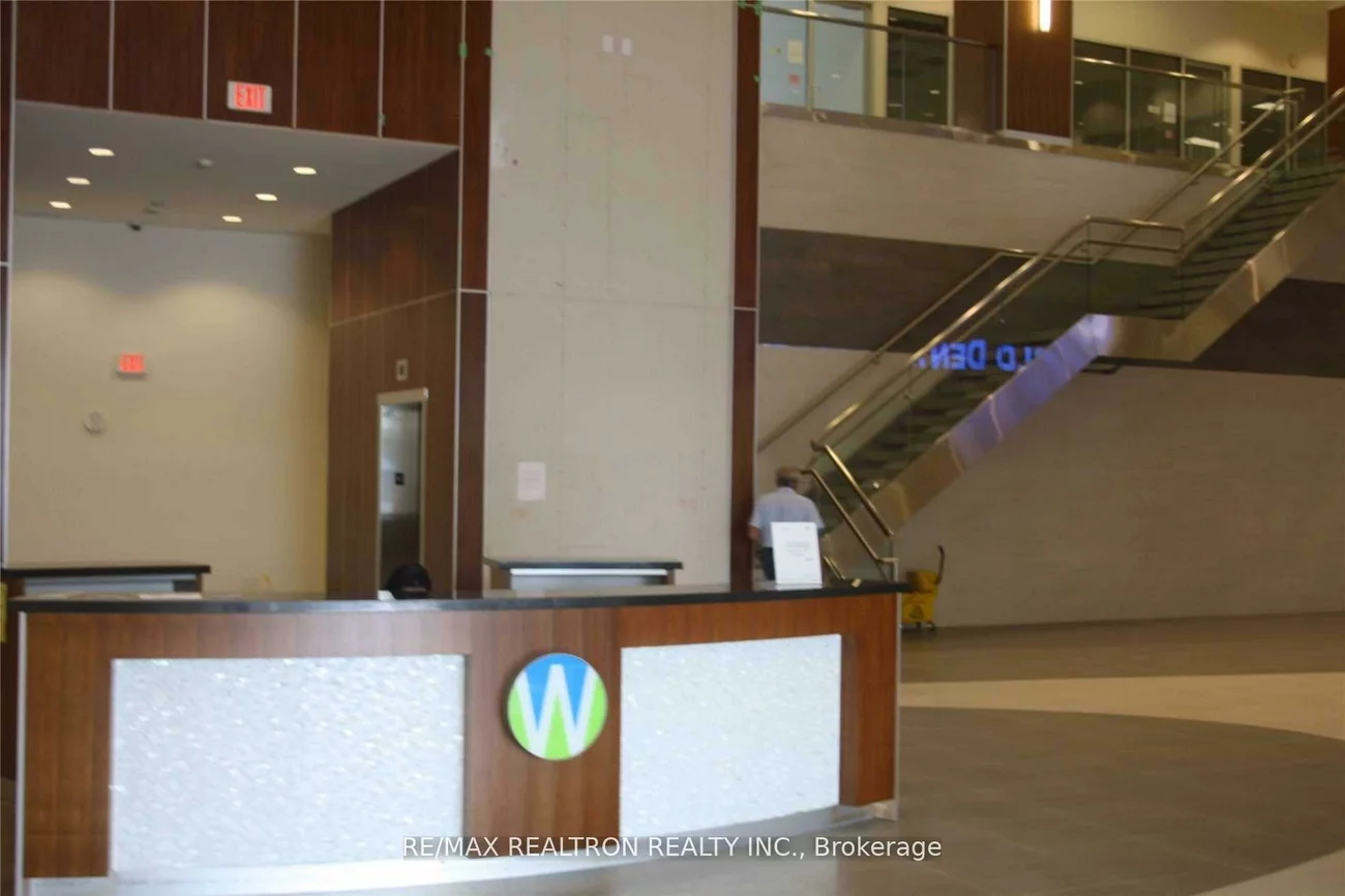 7163, Yonge, Thornhill, Markham