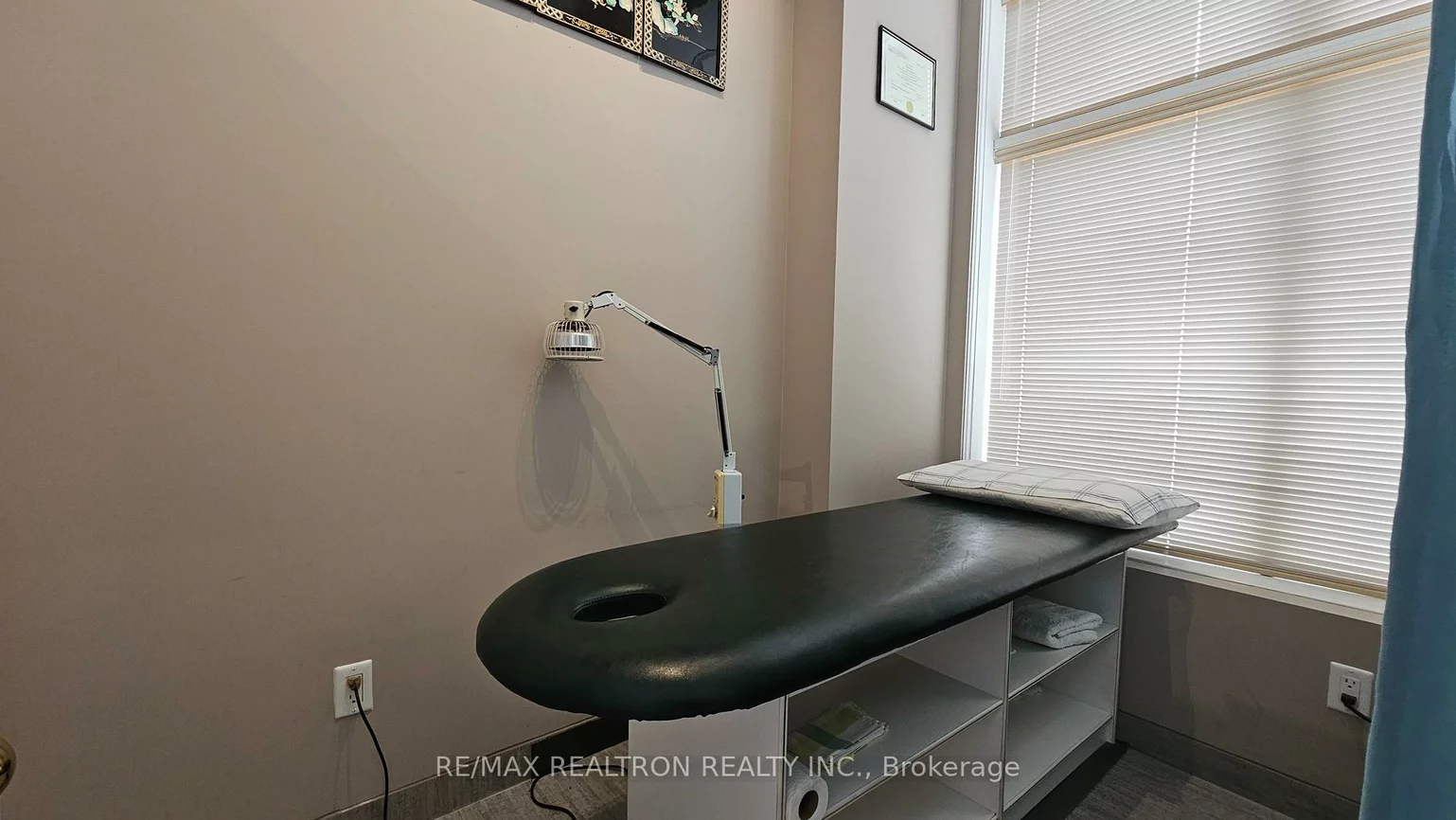 68, Cathedral High, Cathedraltown, Markham