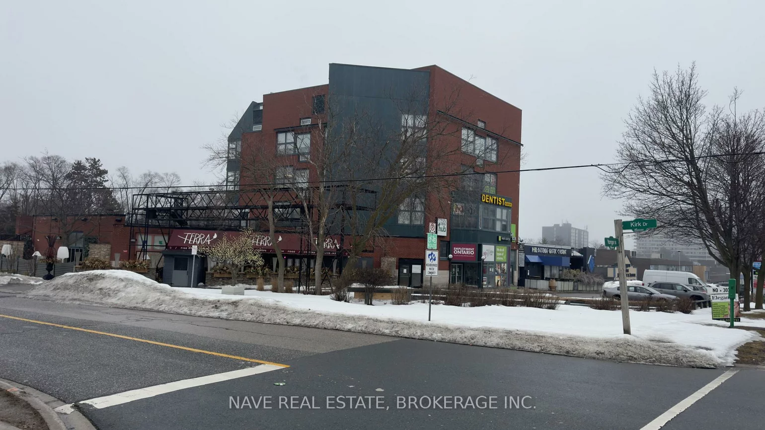 8199, Yonge, Royal Orchard, Markham