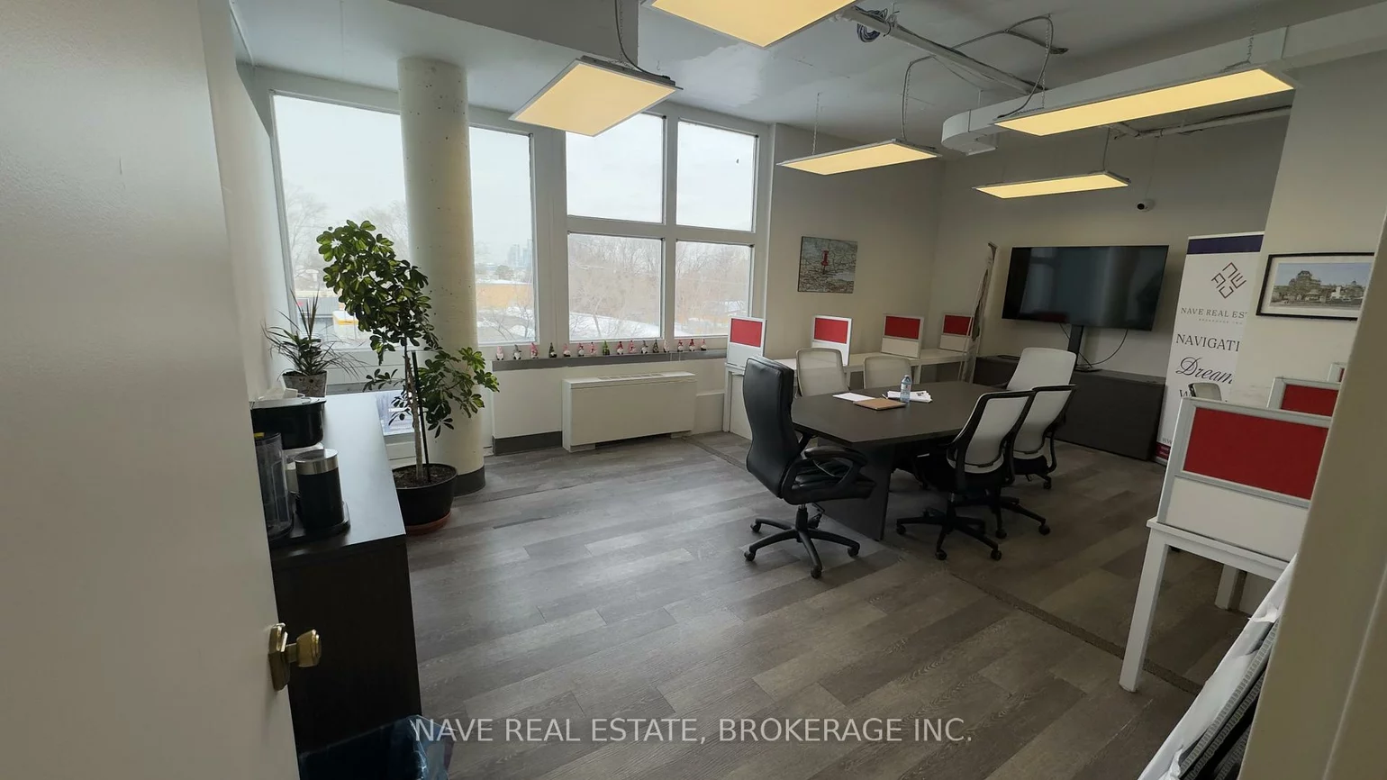 8199, Yonge, Royal Orchard, Markham