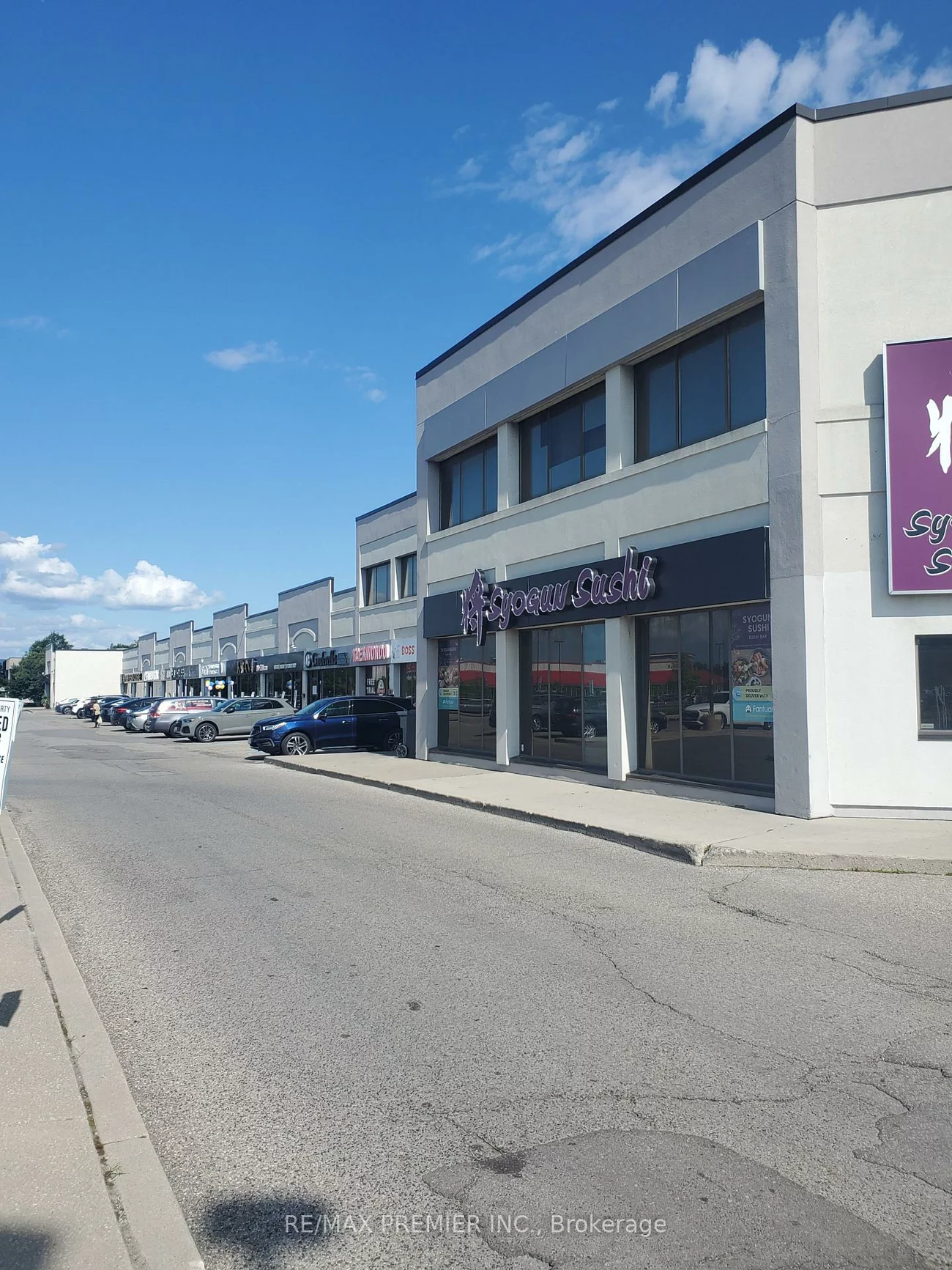 8261, Woodbine, Buttonville, Markham