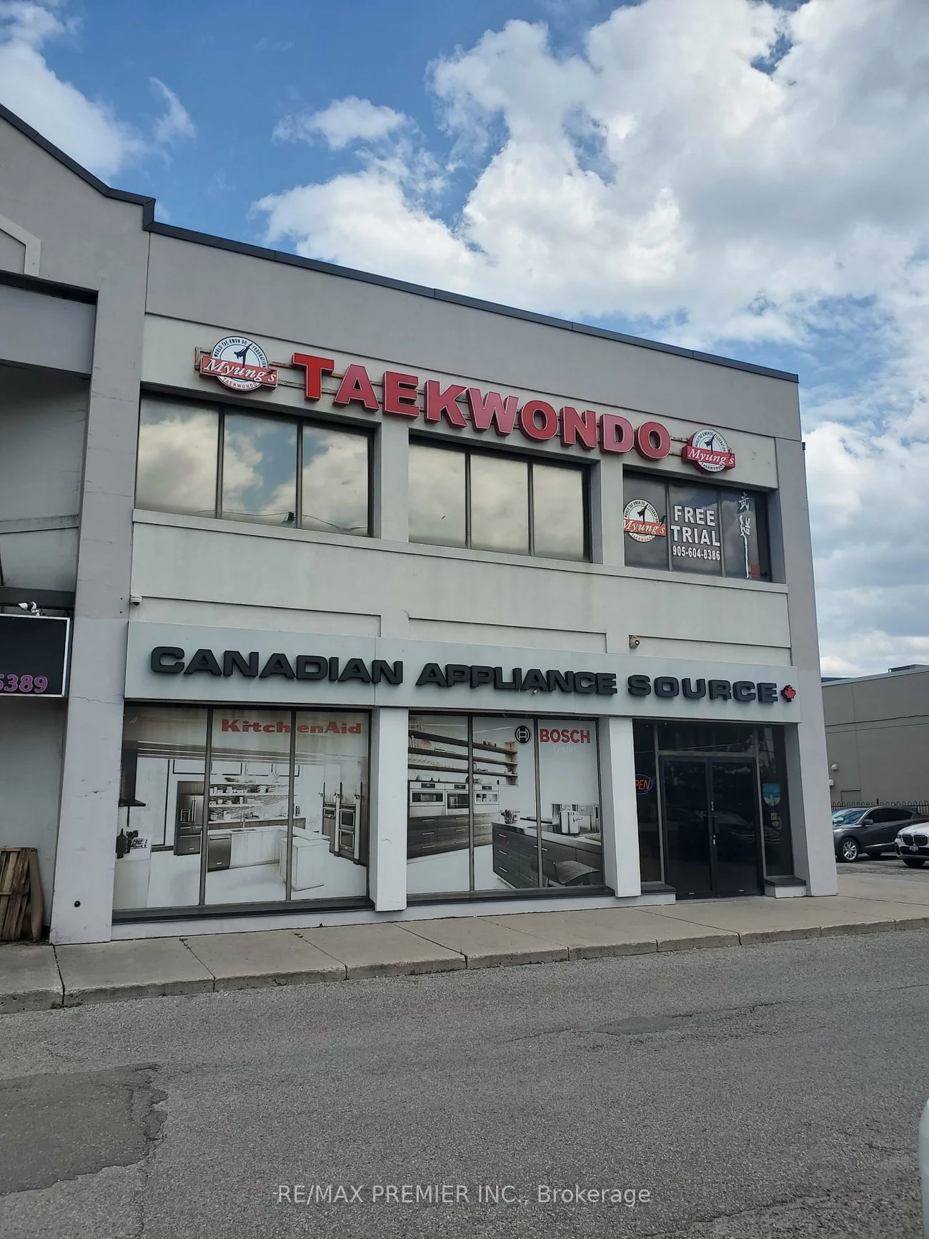 8261, Woodbine, Buttonville, Markham