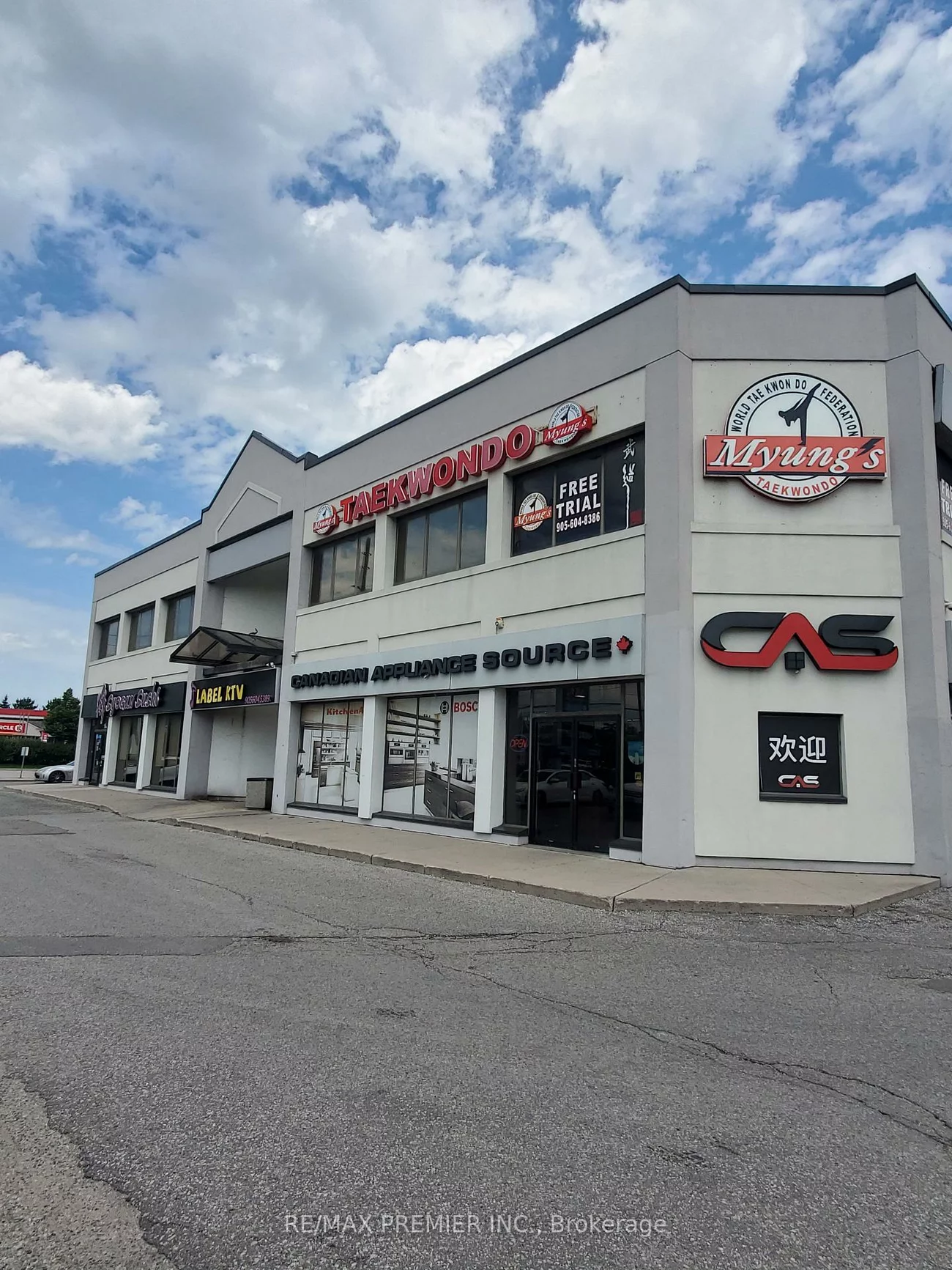 8261, Woodbine, Buttonville, Markham