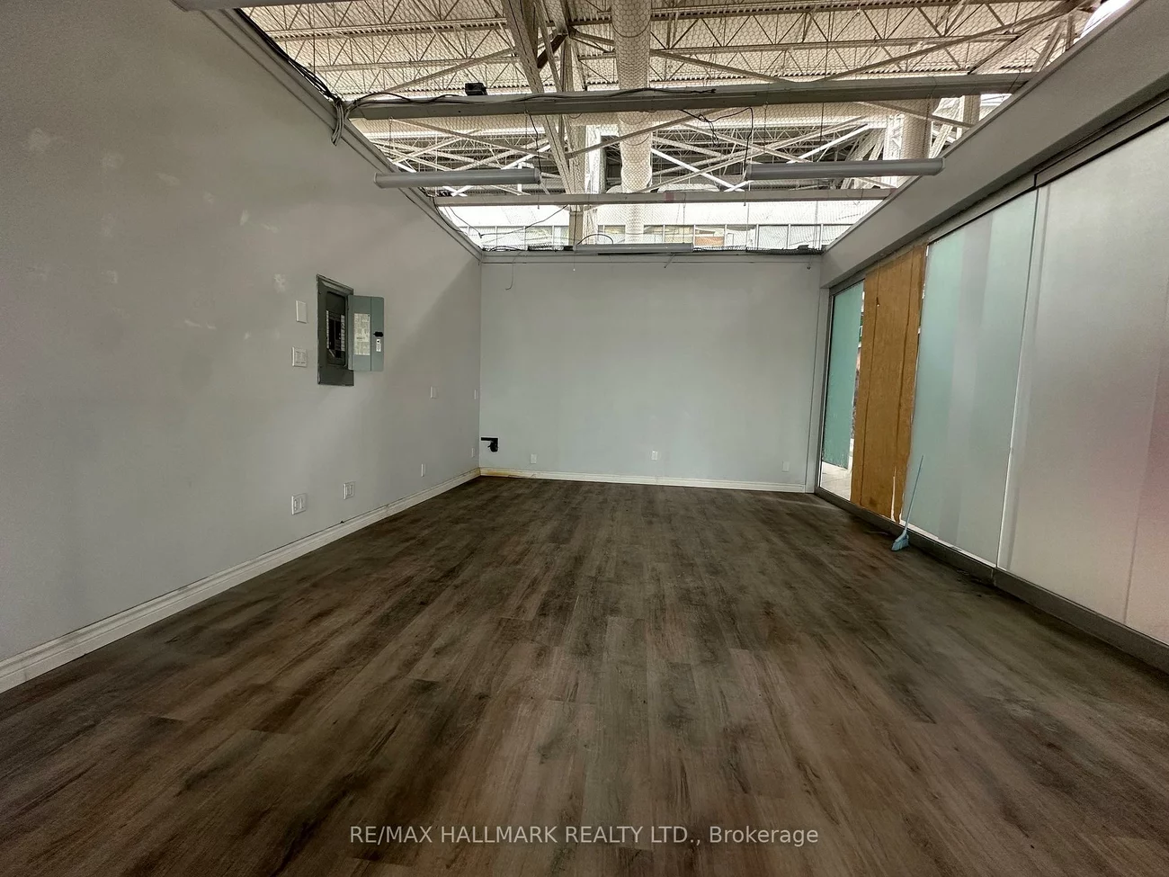 E66 A & B, 4300 Steeles Ave E, Milliken Mills East, Markham