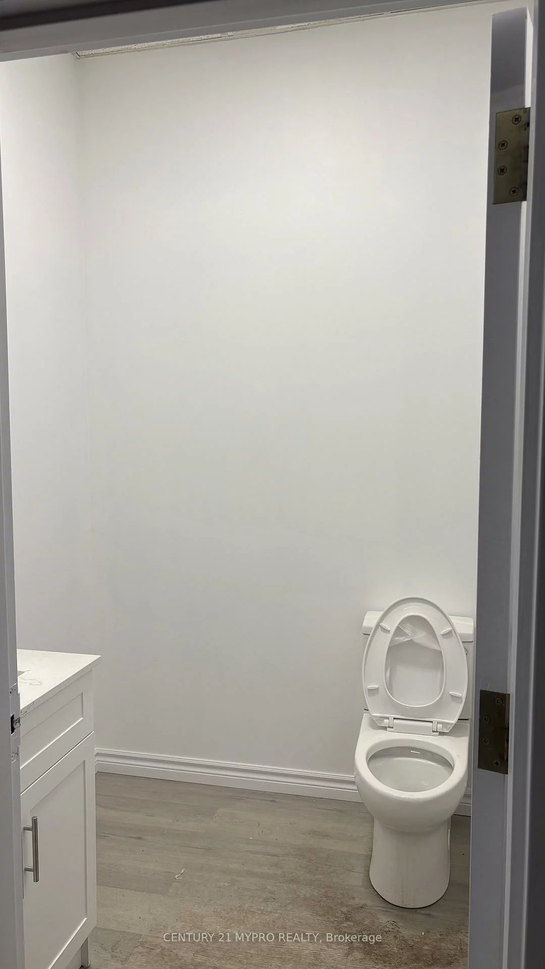 77, Steelcase, Milliken Mills West, Markham