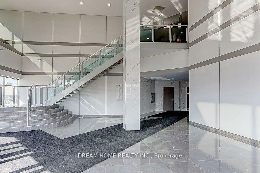 7800, Woodbine, Milliken Mills West, Markham