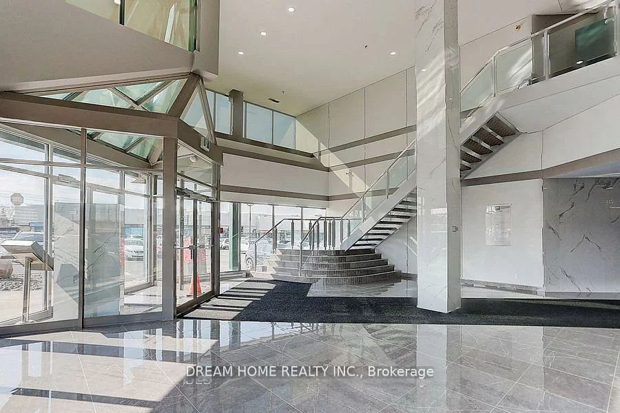 7800, Woodbine, Milliken Mills West, Markham